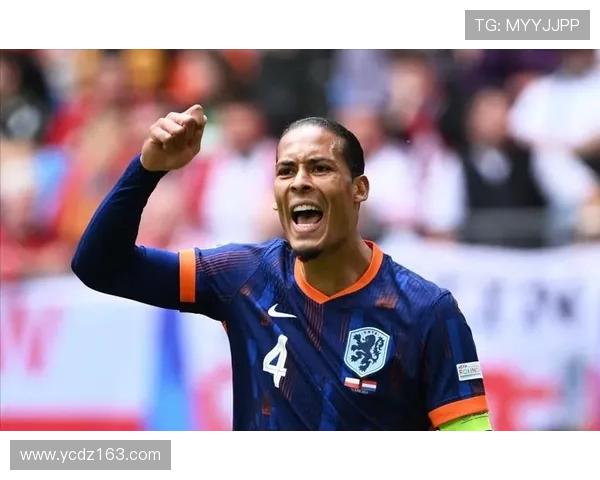 范戴克：后场长传进攻中的战术枢纽作用解析